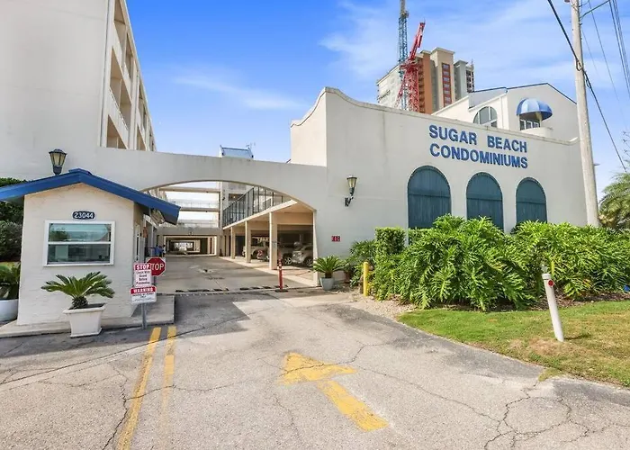 Holiday home Sugar Beach153- 4 Pools Beachfront