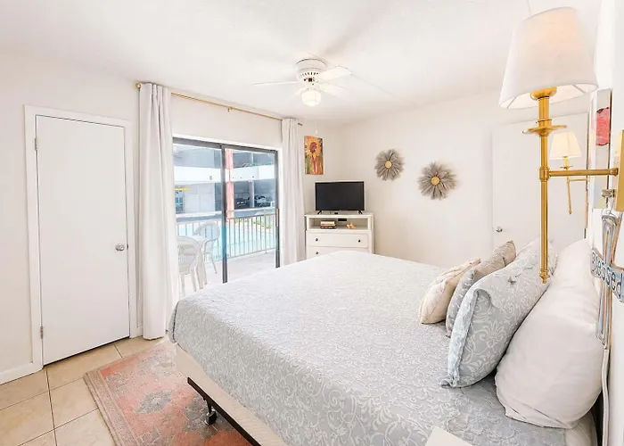 Holiday home Sugar Beach153- 4 Pools Beachfront